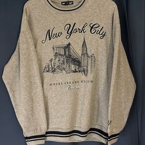 Charlotte Russe Gray Crew Neck Sweater